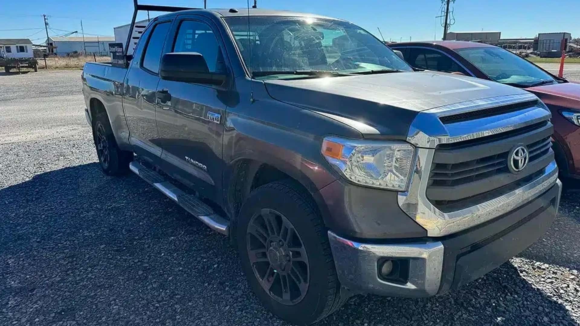 Prešao 1.600.000km i dobio novu Toyotu Tundru